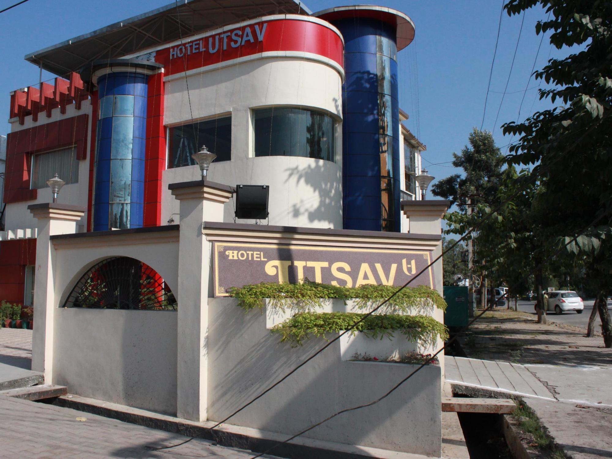 دهرادون Hotel Utsav المظهر الخارجي الصورة
