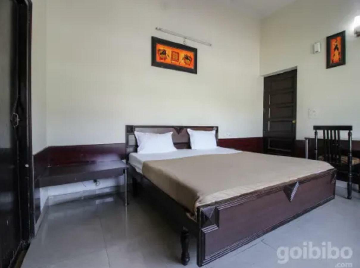 دهرادون Hotel Utsav المظهر الخارجي الصورة
