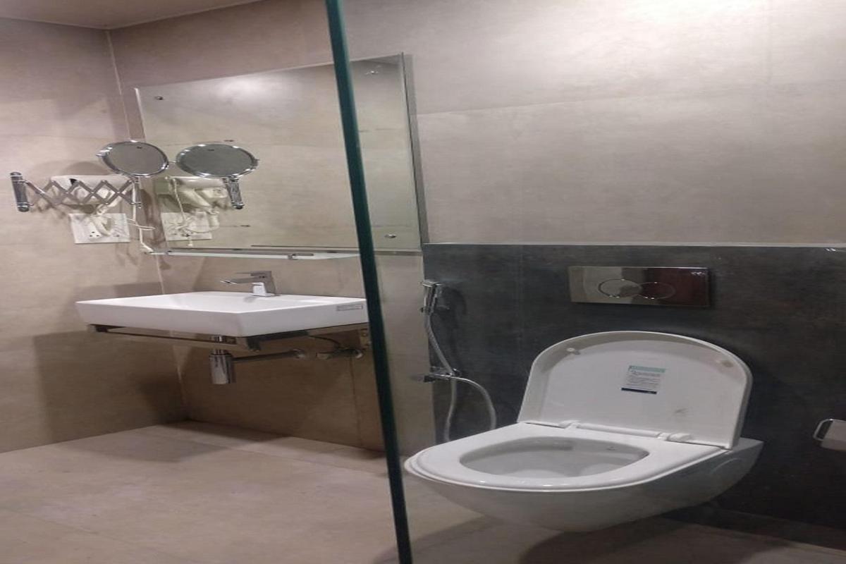 دهرادون Hotel Utsav المظهر الخارجي الصورة